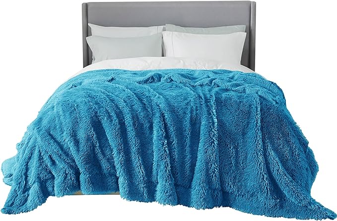 Bedsure Fluffy Bright Blue Blankets Queen Size for Bed, Thick Sherpa Faux Fur Fleece Fuzzy Plush Winter Warm Soft Full Queen Blankets, Bedroom Decor Blue Gifts Cozy Gifts for Women Men, 90x90