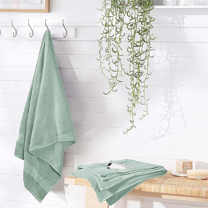 GLAMBURG Premium Cotton 4 Pack Bath Towel Set - 100% Pure Cotton - 4 Bath Towels 27x54 - Ideal for Everyday use - Ultra Soft & Highly Absorbent - Sea Green