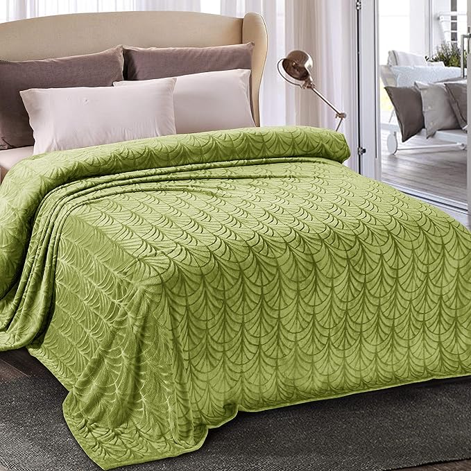 Whale Flotilla Flannel Fleece King Size Blanket for Bed, Soft Fluffy Velvet Bedspread Coverlet with Decorative Vintage Pattern for All Season, Warm and Lightweight, 90x104 Inch, Olive Green