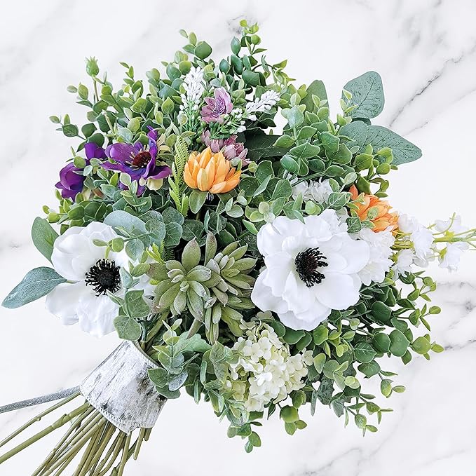 Winlyn 20 Pcs Mixed Artificial Oval Eucalyptus Leaves Bulk with White Seeds Stems and Spray for Vase Floral Wreath Bouquets Wedding Greenery Decoration