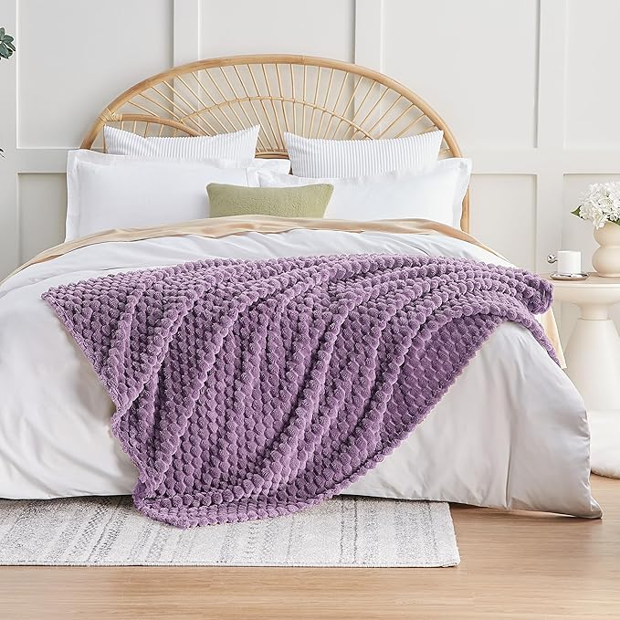 EXQ Home Fleece Throw Blanket for Couch or Bed - 3D Imitation Turtle Shell Jacquard Decorative Blankets - Cozy Soft Lightweight Fuzzy Flannel Blanket Suitable for All Seasons(50"×60",Light Purple)