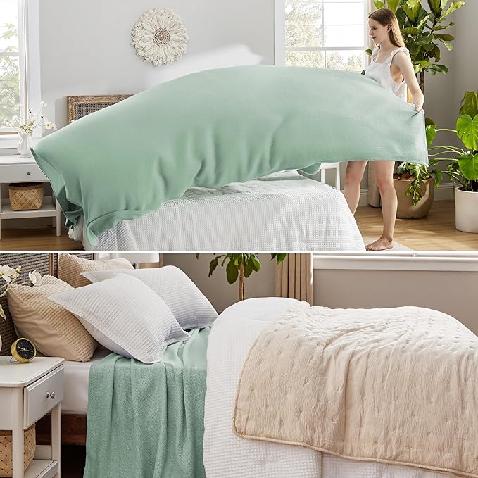 Bedsure 100% Cotton Blanket King Size for Bed - Breathable and Lightweight, Soft Cozy Textured Herringbone Woven Blanket for Summer, Sage Green, 108x90 inches
