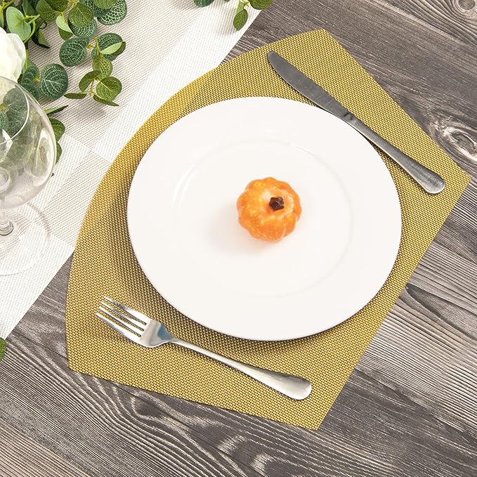 SHACOS Round Table Placemats Wedge Placemat Set of 4 Non Slip Heat Resistant Woven Vinyl Metallic Golden Table Mats Wipe Clean Indoor Outdoor (4, Gold)