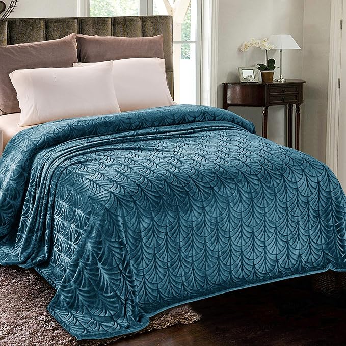 Whale Flotilla Flannel Fleece Twin Size Blanket for Bed, Soft Fluffy Velvet Bedspread Coverlet with Decorative Vintage Pattern for All Season, Warm and Lightweight, 60x80 Inch, Teal