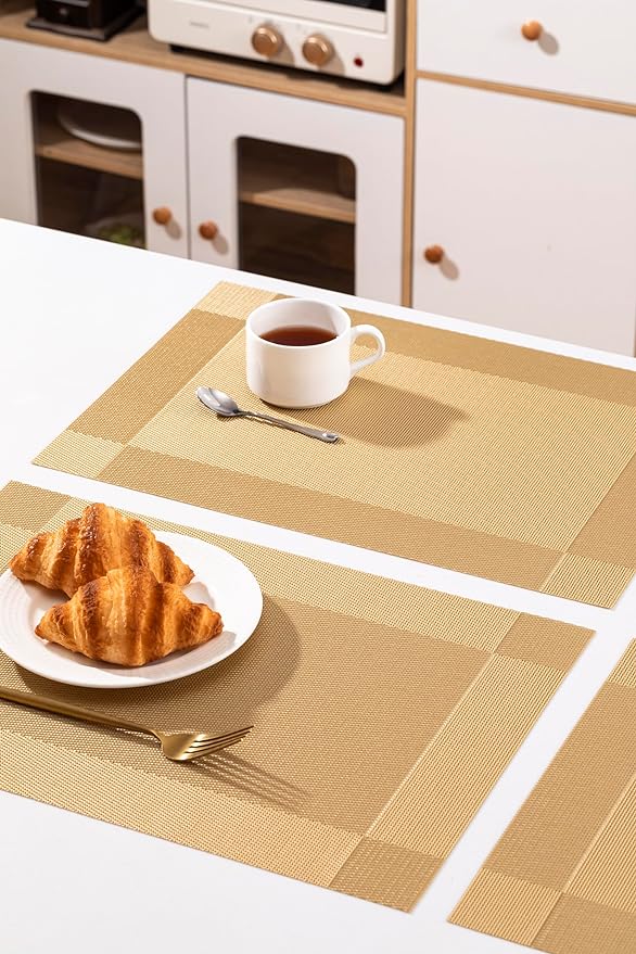 LEXMORE Placemats Set of 6 Vinyl/Plastic Woven Place Mats for Kitchen Table Indoor/Outdoor Washable Placemat Wipeable Dining Table Mats(Gold Cube)
