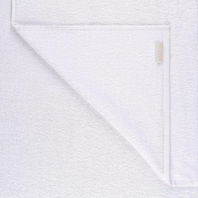 Quick-Dry, Soft & High Absorbent Fingertip Towels for Bathroom Cotton Soft Feel Fingertip Towels 11"x17" | Daily Use 100% Cotton Towels for Bathroom, Gym & More | (4 Pcs, White)