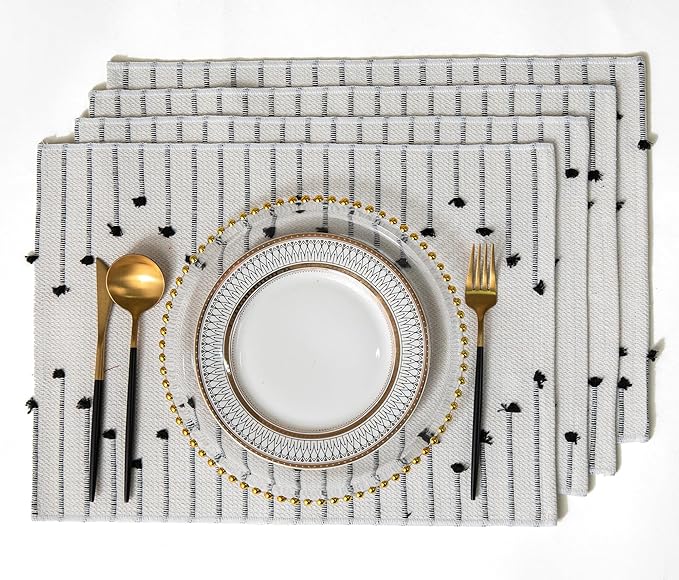 Placemats Set of 4 for Dining Table Décor, Woven Cloth Place Mats for Farmhouse Kitchen Tabletop, Handcrafted Machine Washable Cotton Table mats 13 x 19 Inch, Black and Beige