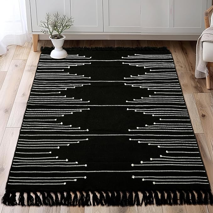 Tritard Boho Area Rug 4x6 - Woven Entryway Rugs with Tassels Farmhouse Aztec Bedroom Lightweight Throw Rugs Washable Indoor Cotton Thin Carpet for Kitchen, Bathroom, Playroom, Office, Black White