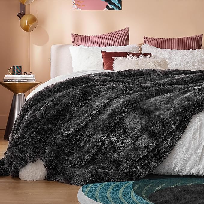 Bedsure Fluffy Tie Dye Black King Size Blanket for Bed, Thick Soft Sherpa Faux Fur Fleece Bedding Fuzzy Plush Winter Warm Heavy Oversize Big Large King Blanket, Cozy Black Gifts for Men Women, 108x90