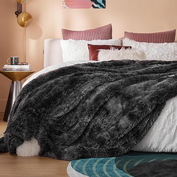 Bedsure Fluffy Tie Dye Black Blankets Queen Size for Bed, Thick Sherpa Faux Fur Fleece Fuzzy Plush Winter Warm Soft Full Queen Blankets, Bedroom Decor Black Gifts Cozy Gifts for Women Men, 90x90
