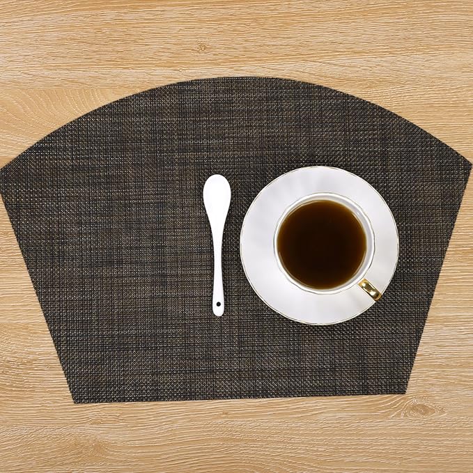 SHACOS Small Wedge Placemats Set of 4 Woven Vinyl Round Table Placemats Wipe Clean Round Table Mats Indoor Outdoor, Black Brown