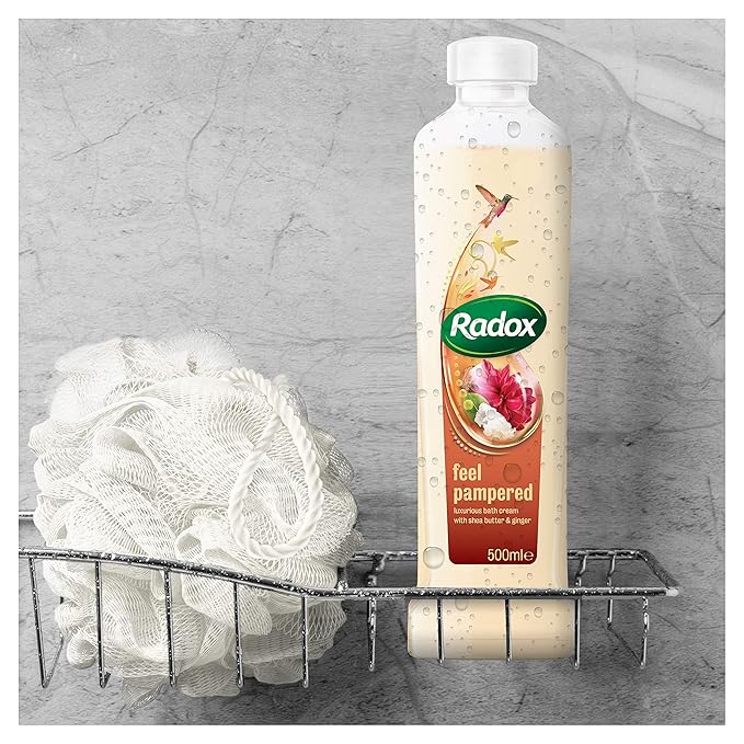 Radox Feel Pampered Bath Soak, 500 ml