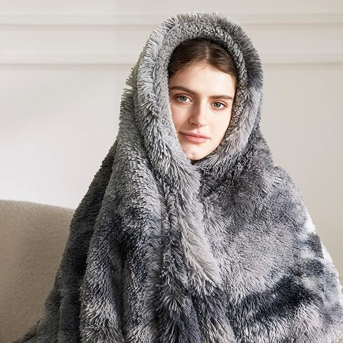 Bedsure Fluffy Throw Blanket Gifts for Women Men, Soft Fleece Sherpa Cozy Fuzzy Plush Warm Minky Thick Faux Fur Throw for Couch, Bed, Home Living Room Decor Bedroom Blanket Gifts for Mom Dad, Grey