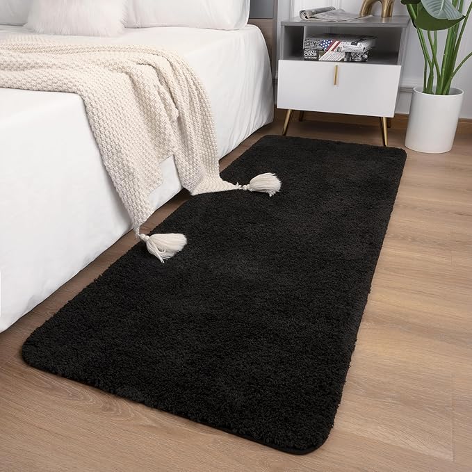 AROGAN Luxury Non Slip Bathroom Rug, Thick Soft and Absorbent Microfiber Bath Mat, Rubber Backing Quick Dry Rugs Carpets, Machine Washable Plush Mats for Shower Floor, Bathroom, 24x72 Inch Black