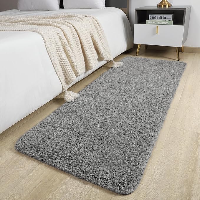 AROGAN 24x60 Inch Long Bathroom Runner Rug, Luxury Thick Soft and Absorbent Microfiber Non Slip Bath Mat, Rubber Backing Quick Dry Rugs Carpets, Machine Washable Plush Mats for Shower Floor, Grey