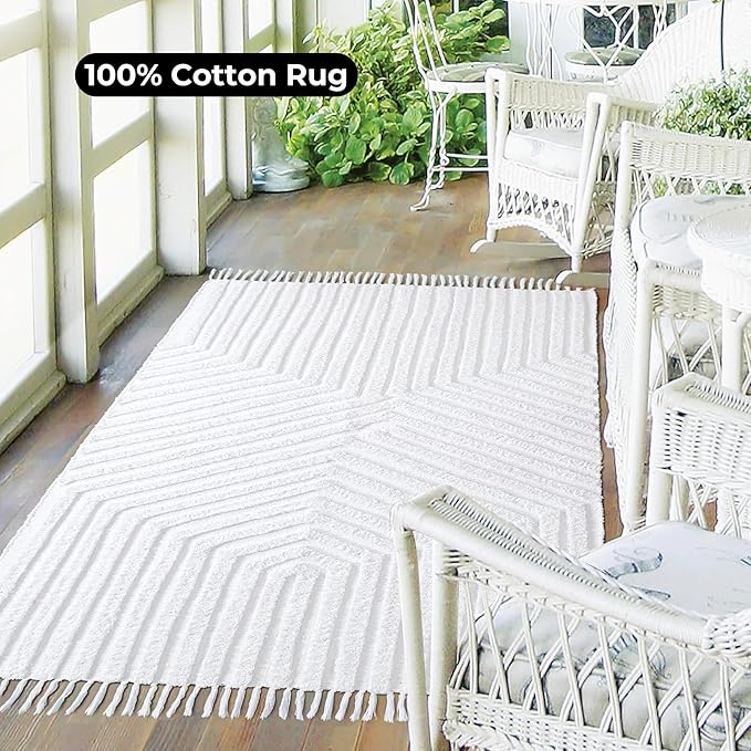 Boho Rugs for Living Room 4x6, Farmhouse Cotton Area Rug for Bedroom, Washable Tufted Indoor Floor Carpet for Kitchen Dorm Office Dining Room Office Home Decor, White