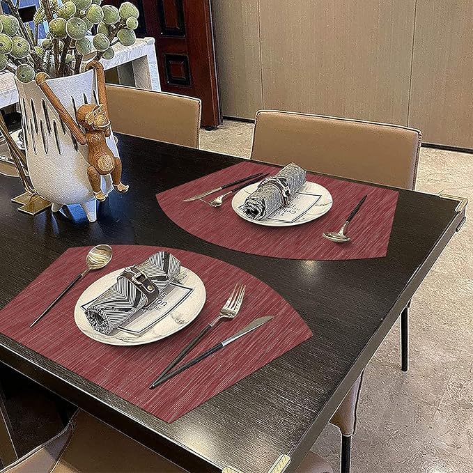 SHACOS Large Size Wedge Placemats with Centerpiece Round Mat Set of 5 Round Table Place Mats Washable Dining Table Placemats Reversible Durable, Burgundy