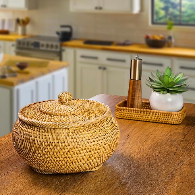 Hand-Woven Round Rattan Storage Basket with Lid – 8.6x5.1 Inch Durable Wicker Box for Picnic, Decoration, and Multi-Purpose Storage – Eco-Friendly Craftsmanship