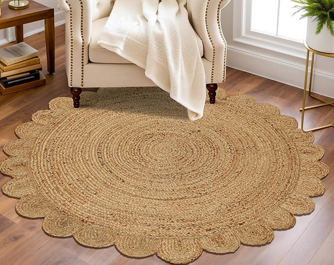 Savi Home Hand Woven Jute Braided Scalloped Rug, 4' Round - Natural, Reversible Area Rugs for Living Room, Farmhouse, Kitchen, Handcrafted 4 Feet Round Area Rugs - Natural