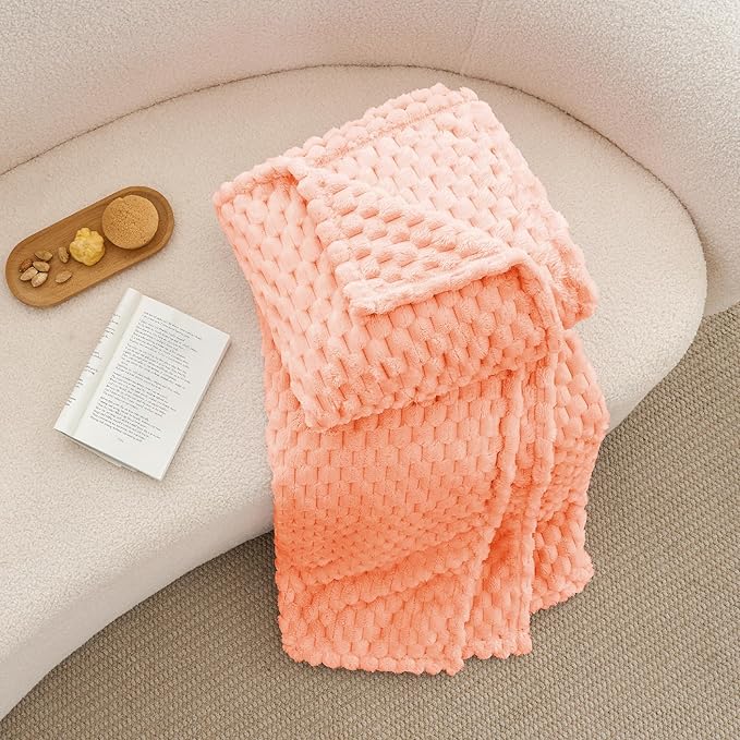 BEDELITE Fleece Throw Blanket for Couch & Bed - 3D Jacquard Decorative Peach Pink Blanket, Super Soft and Cozy Warm Fuzzy Blanket All Seasons Suitable, 108x90Inches