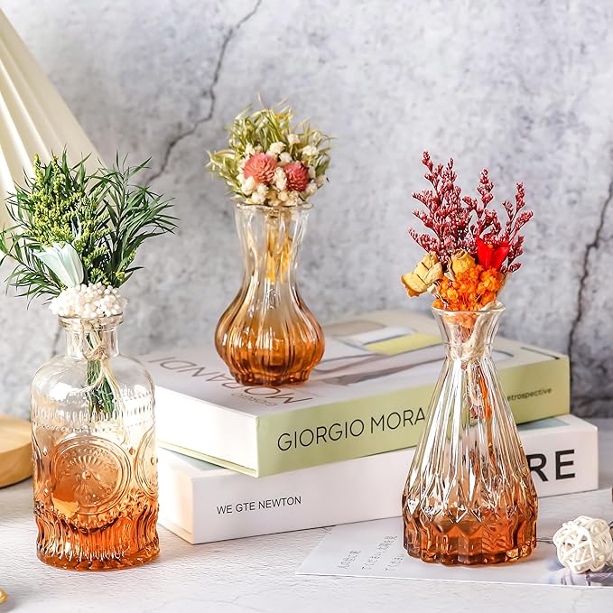 Der Rose Bud Vases in Bulk Glass Vase for Centerpieces Set of 20 Small Flower Vases Mini Vintage Vases for Rustic Wedding, Home Table Decorations (Amber)
