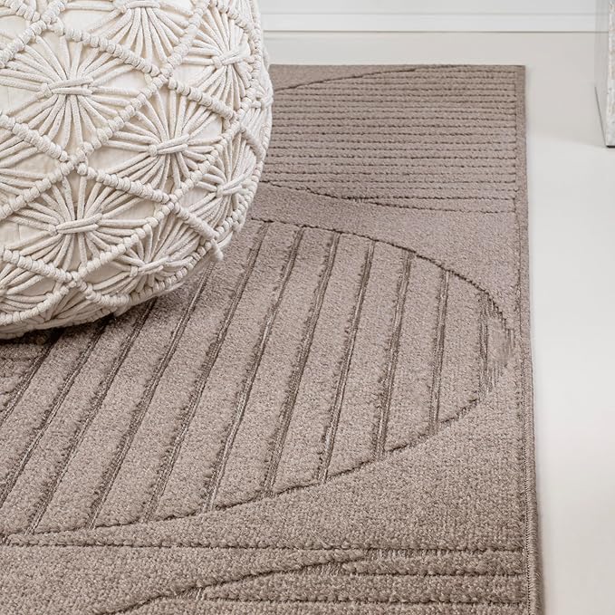 JONATHAN Y SCN104D-5 Nordby High-Low Geometric Arch Scandi Striped Taupe/Beige 5 ft. x 8 ft. Indoor/Outdoor Area Rug for Patio, Backyard, Living Room, Bedroom, Office, Hose-Washable
