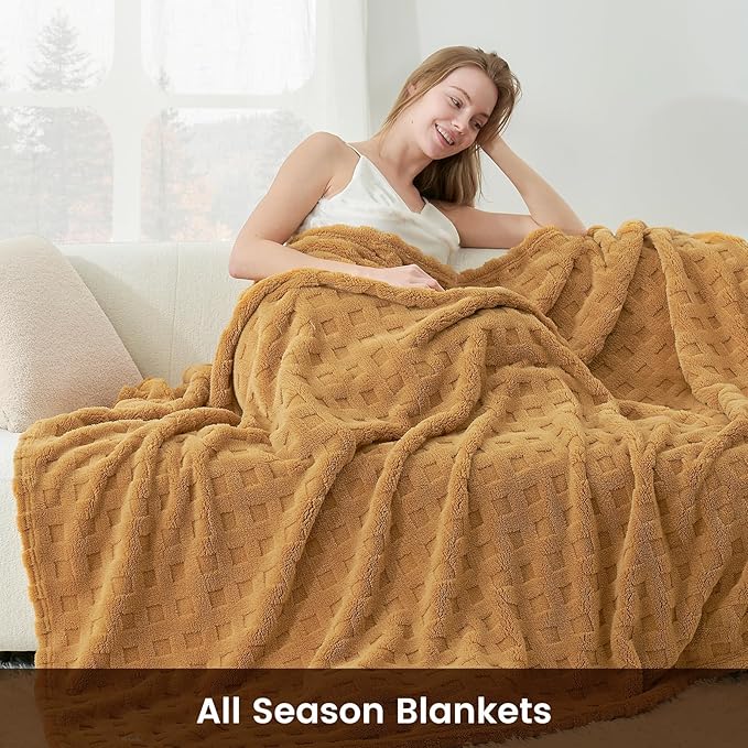 Cozy Bliss Soft King Size Waffle Blanket - Lightweight Cozy Blankets Gift for Women,Cute Checkered Throws Blanket for Bed, Couch and Sofa,Brown,108x90 Inches