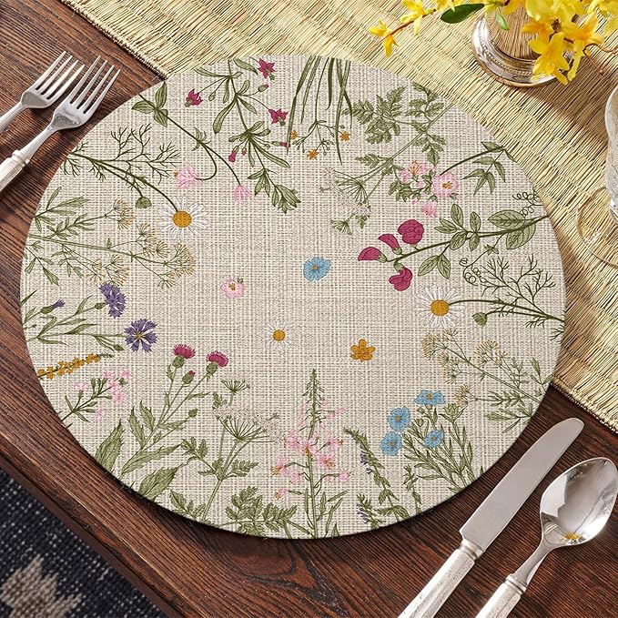 Artoid Mode Wildflower Vinyl Round Placemats Set of 4, 14 Inch Washable Non-Slip Platic PVC Table Mats for Party Kitchen Dining Decor