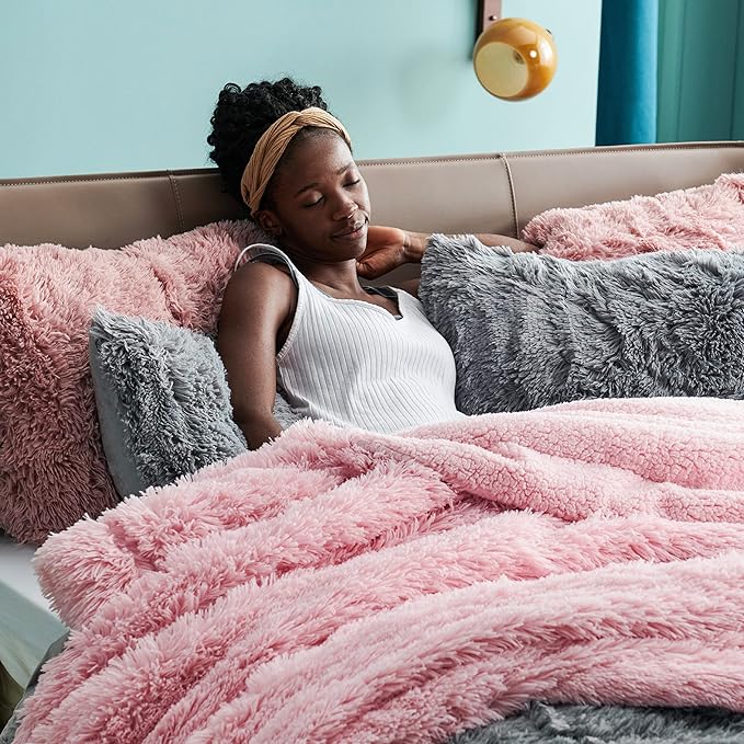 Bedsure Fluffy Pink King Size Blanket for Bed, Thick Soft Sherpa Faux Fur Fleece Bedding Fuzzy Plush Winter Warm Heavy Oversize Big Large King Blanket, Cozy Pink Gifts for Men Women, 108x90