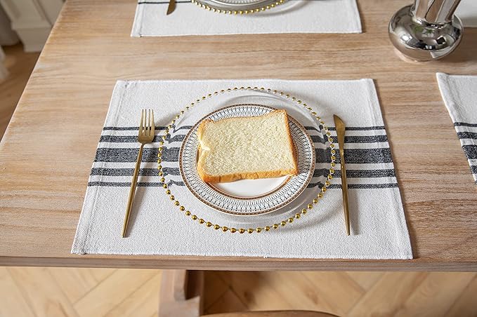 Placemats Set of 4 for Dining Table, Woven Cloth Place Mats for Kitchen Tabletop Décor, Handcrafted Machine Washable Cotton Table mats 13 x 19 Inch, Black and Beige