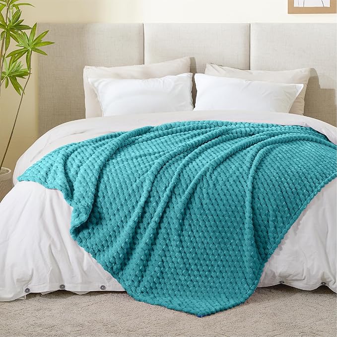 BEDELITE Fleece Throw Blanket for Couch & Bed - 3D Jacquard Decorative Teal Blanket, Super Soft and Cozy Warm Fuzzy Blanket All Seasons Suitable, 50x60Inches