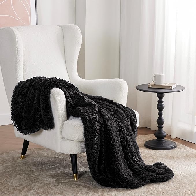 Bedsure Fluffy Black Throw Blanket Gifts for Women, Men, Soft Fleece Cozy Fuzzy Sherpa Plush Warm Minky Thick Faux Fur Throws for Couch, Bed, Black Decor House Blanket Gifts for Mom Dad, 50x60