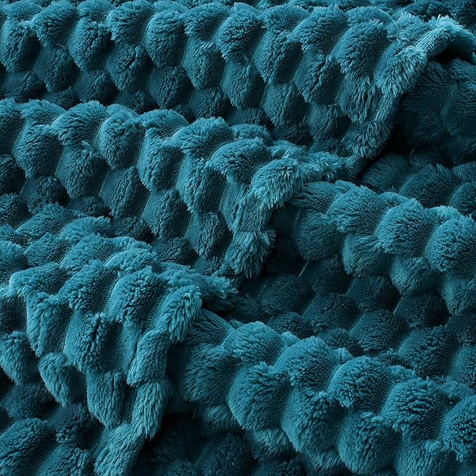 EXQ Home Fleece Blanket Throw XL for Couch or Bed - 3D Imitation Turtle Shell Jacquard Decorative Blankets - Cozy Soft Lightweight Fuzzy Flannel Blanket Suitable for All Seasons(50"×70",Teal)