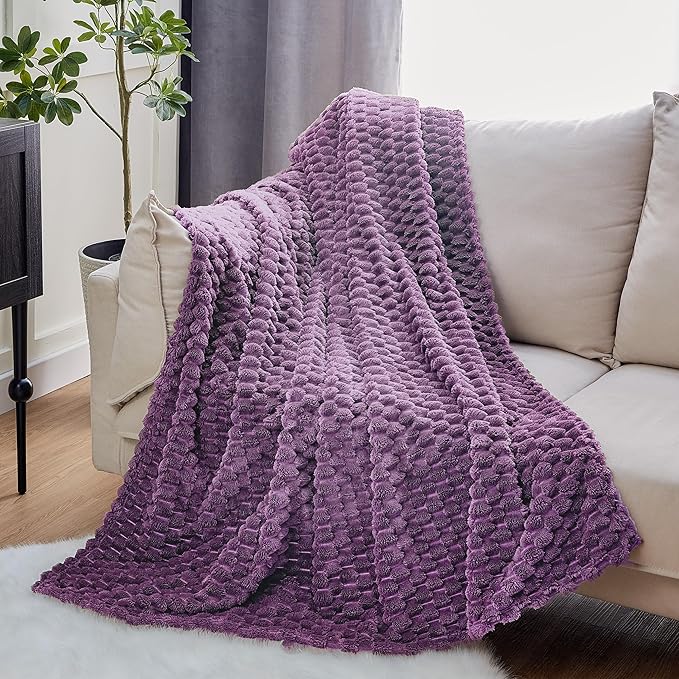 EXQ Home Fleece Throw Blanket for Couch or Bed - 3D Imitation Turtle Shell Jacquard Decorative Blankets - Cozy Soft Lightweight Fuzzy Flannel Blanket Suitable for All Seasons(50"×60",Light Purple)