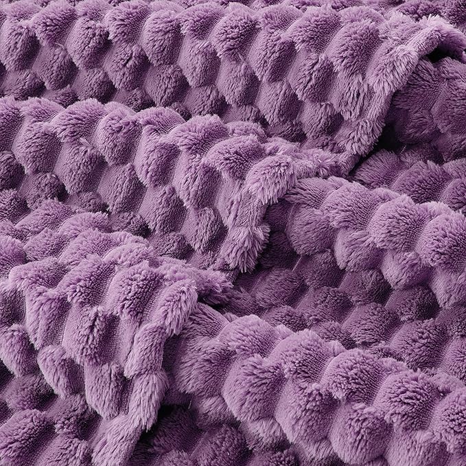 EXQ Home Fleece Throw Blanket for Couch or Bed - 3D Imitation Turtle Shell Jacquard Decorative Blankets - Cozy Soft Lightweight Fuzzy Flannel Blanket Suitable for All Seasons(50"×60",Light Purple)