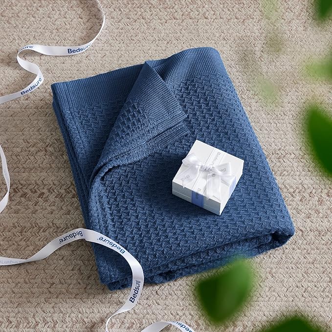 Bedsure 100% Cotton Large Throw Blanket for Couch 50x70 inches - Breathable and Soft, Waffle Weave Throw Blanket for Office, Navy