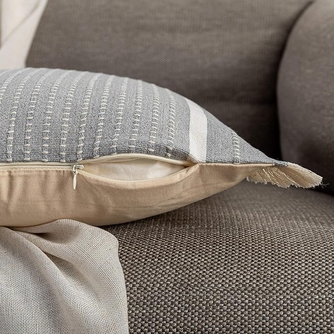 OJIA Modern Throw Pillow Cover with Tassels, Decorative Liana Fringe Accent Cushion Case, Farmhouse Woven Pillowcase for Sofa Chair Couch Bed Decor (Lumbar 20 x 20 Inches, Grey)