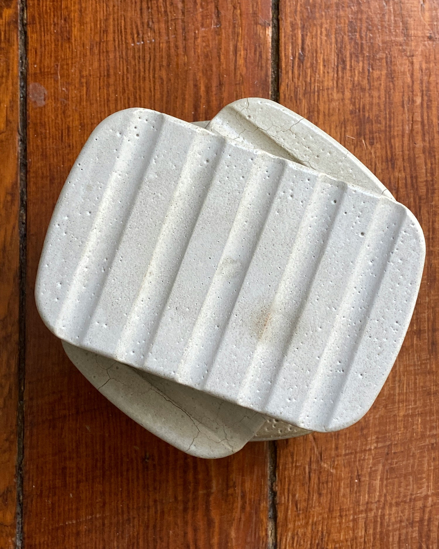 Ceramic Soap Dishes
