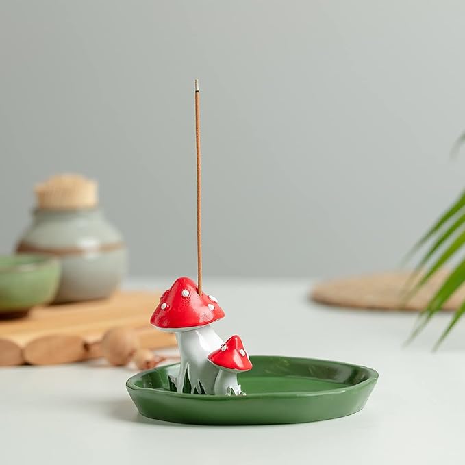Cute Mushroom Incense Holder with 30 Incense Sticks, Handmade Resin Burner, Nature Theme Incense Tray, Adorable Home Decoration Accessories(Green)