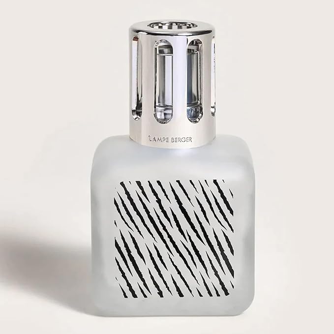 MAISON BERGER Lampe Berger Giftset Ice Cube - Home Fragrance Diffuser - Perfuming - 5.5 x 3 x 3 inches - Made in France - Includes Fragrance Ocean Breeze 8.45 Fluid Onces - 250 milliliters (Zebra)