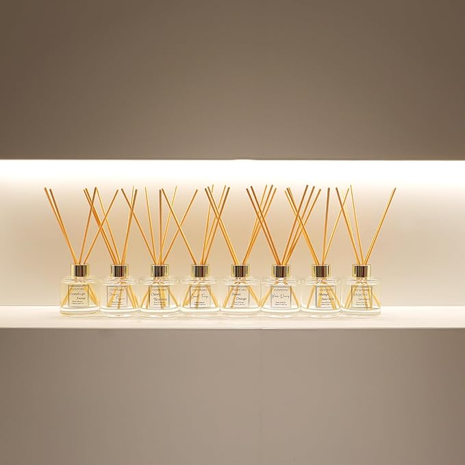 100ml Scent Diffuser with 6 Fiber Sticks, 3.5 oz Reed Diffuser Set Aromatherapy Fragrance Diffusers Air Fresheners for Home Bedroom Bathroom (Orange)