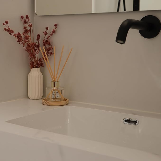 100ml Scent Diffuser with 6 Fiber Sticks, 3.5 oz Reed Diffuser Set Aromatherapy Fragrance Diffusers Air Fresheners for Home Bedroom Bathroom (Orange)