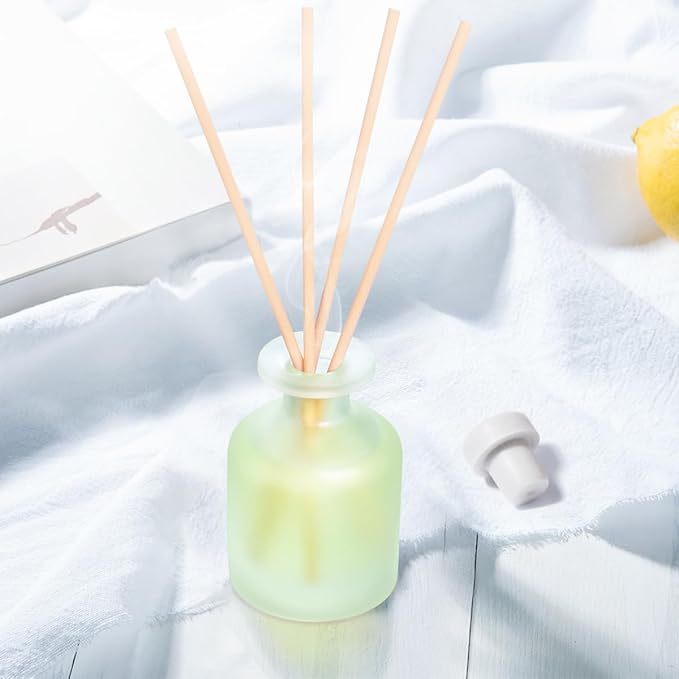Reed Diffuser - Clean Linen 3.38oz (100ml)*1 Pack Essential Oil Reed Diffuser Set with 8 Sticks, Long Lasting Fragrance for Home, Bathroom, Bedroom, Room, Decor, Gifts