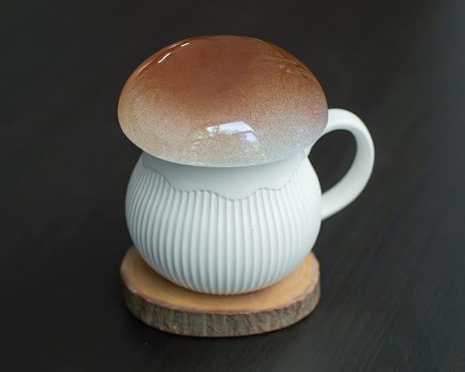 Mushroom Mug with Lid Stoneware Coffee Cup with Decorative Gift Box (Brown), Cottagecore Aesthetics