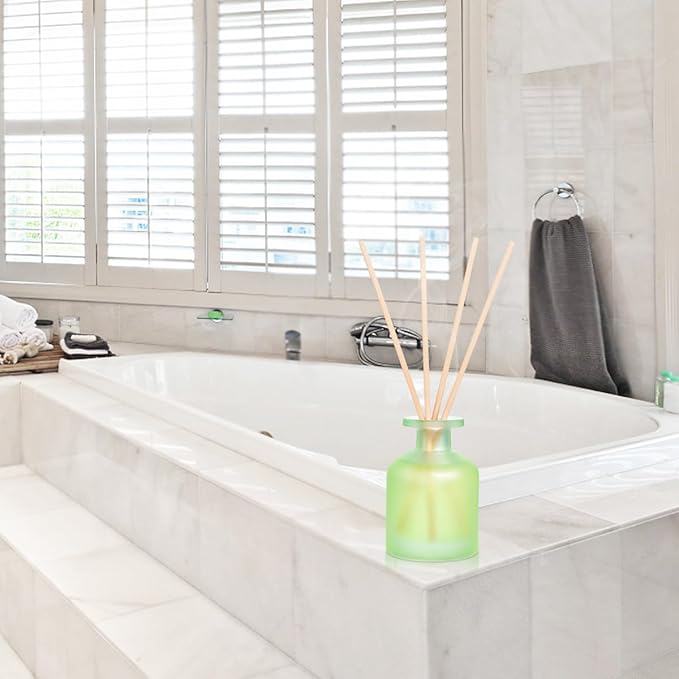 Reed Diffuser - Citrus 3.38oz (100ml) 1 Pack Essential Oil Reed Diffuser Set with 8 Sticks, Long Lasting Fragrance for Home, Bathroom, Bedroom, Room, Decor