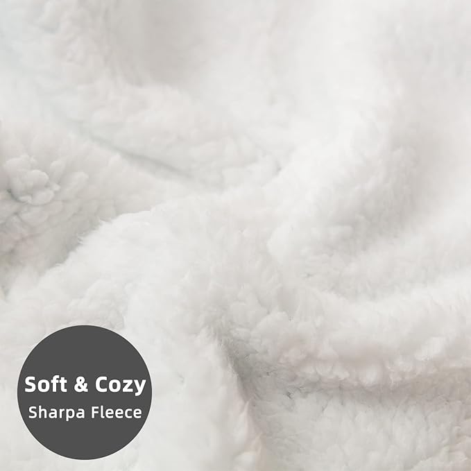 DaysU Plush Flannel Sherpa Baby Blanket for Girls Boys, Portable Reversible Soft Micro Fleece Baby Crib Throw Blanket with Animal Print for Newborn and Nursery, Polar Bear, 30"x40"