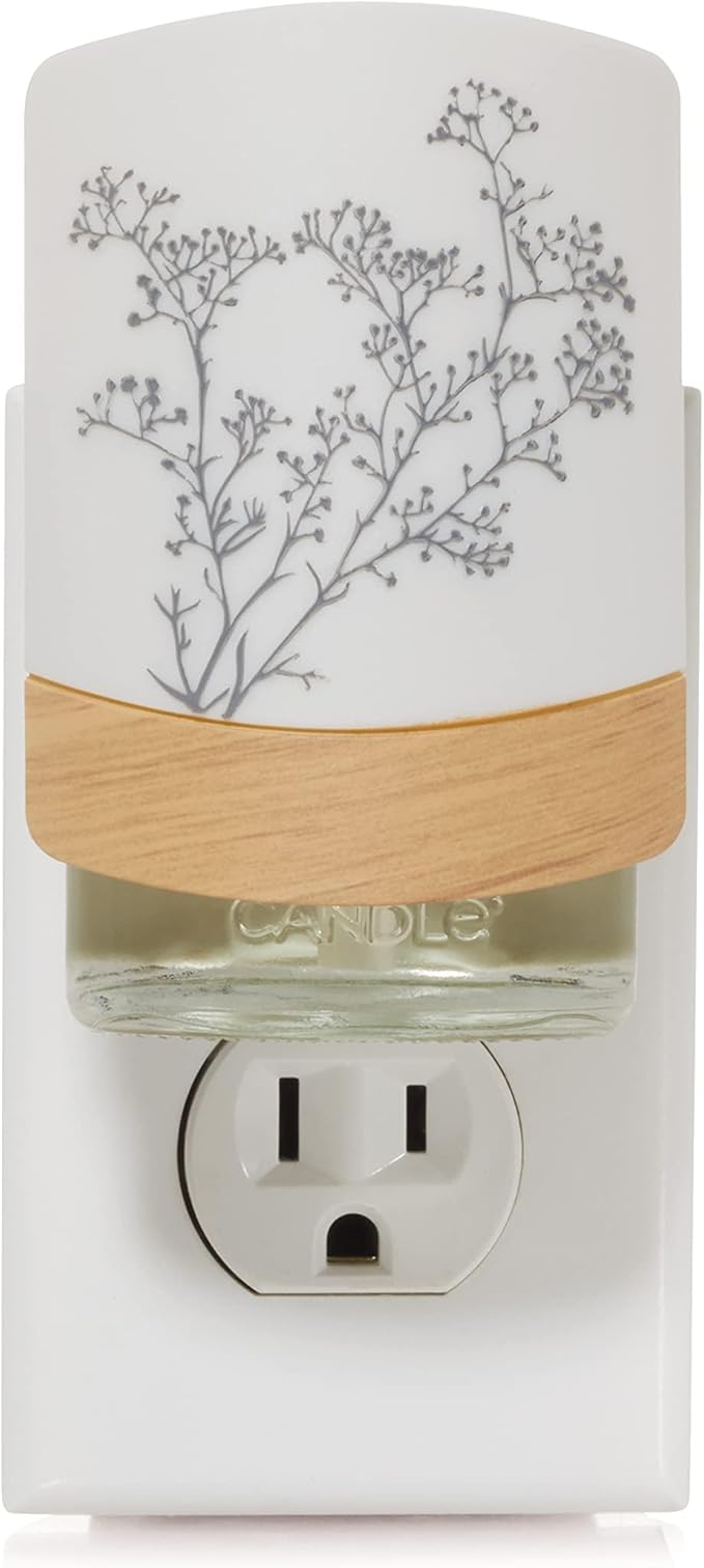 Yankee Candle Natural Simplicity with Light Scent Plug Diffuser