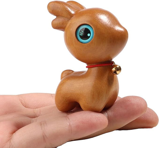 Christmas Deer Wooden Figurine,Gift Decoration Handmade Art Carved Small Animal Garden Statue,Desk Miniature Wood Carving Decoration Lovely Home Decor Table Living Room Festival Decoration
