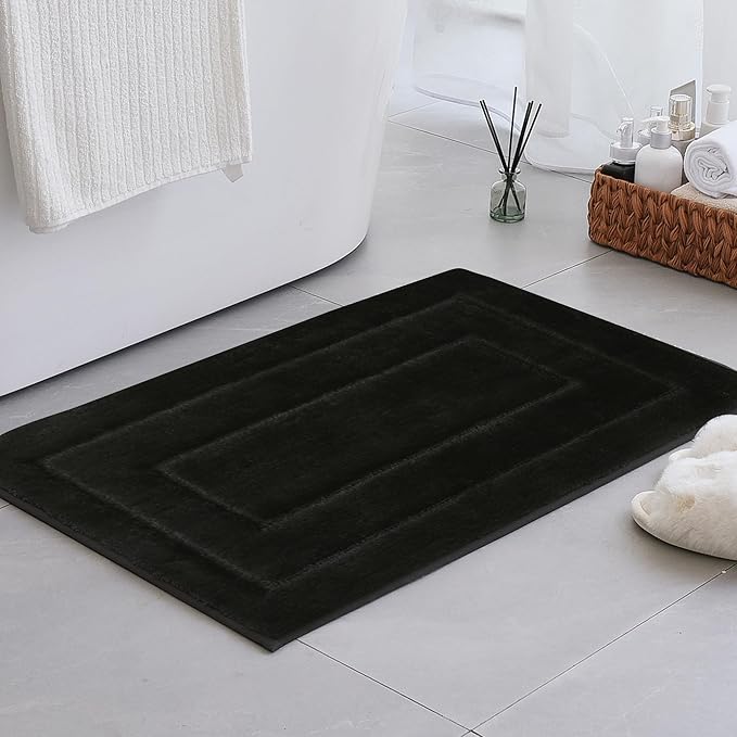 GRANNY SAYS Black Bathroom Rug, Non Slip Bath Mats for Bathroom, Super Soft and Water Absorbent, Microfiber Bath Rugs, Machine Wash Dry, Bath Rugs for Floor, Tub and Shower, 20 x32