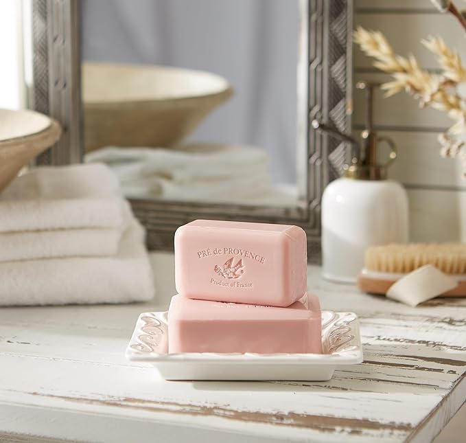 Pre de Provence Artisanal Soap Bar, Natural French Skincare, Enriched with Organic Shea Butter, Quad Milled for Rich, Smooth & Moisturizing Lather, Peony, 5.3 Ounce